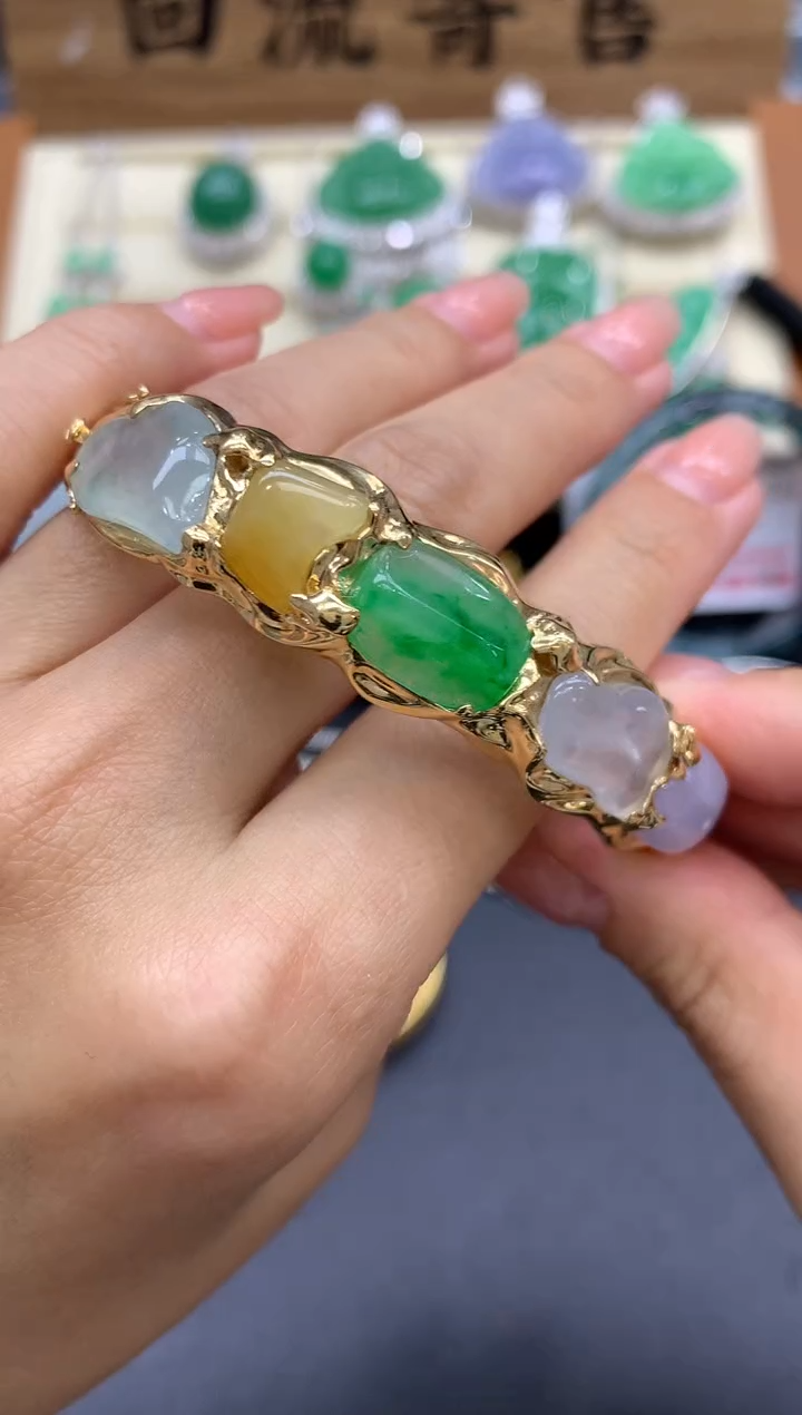 【闪购商品】翡翠手镯18K金镶嵌591-中国好珍宝