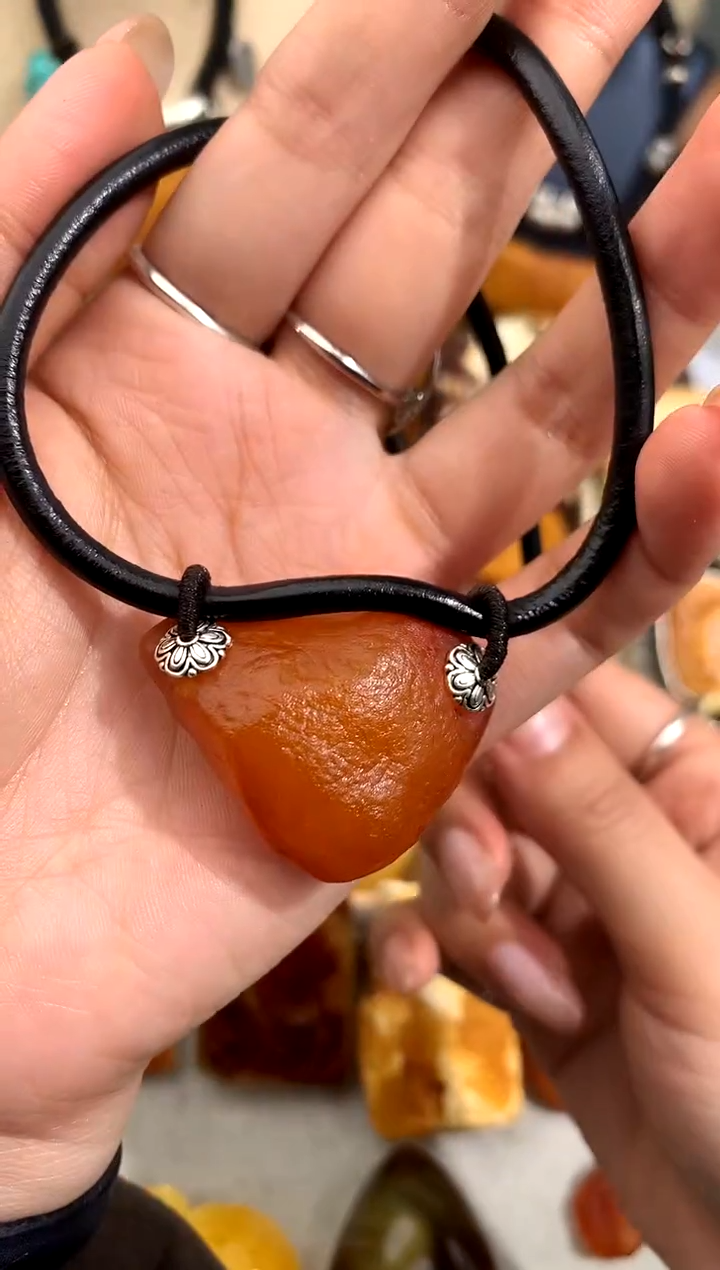 【闪购商品】蜜蜡裸石未镶嵌似玉