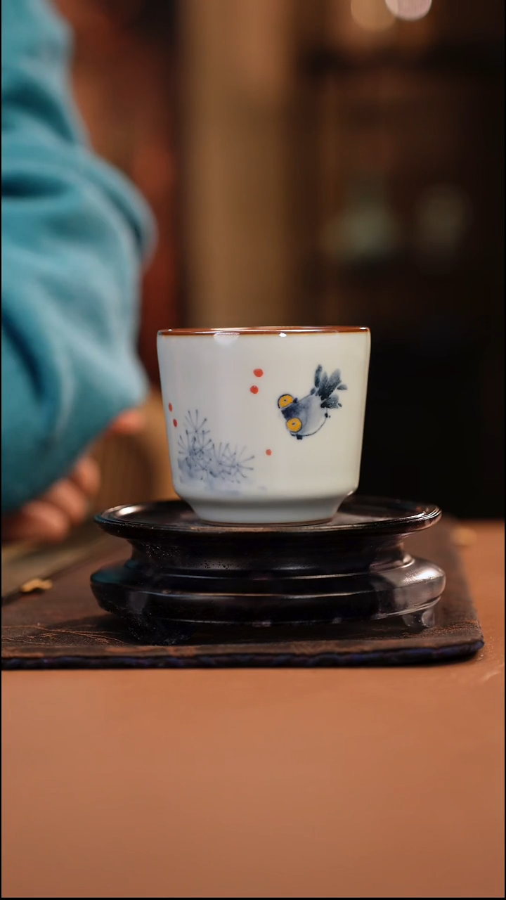 福利价 气窑 月影白鳜鱼直筒杯 惜缘底款