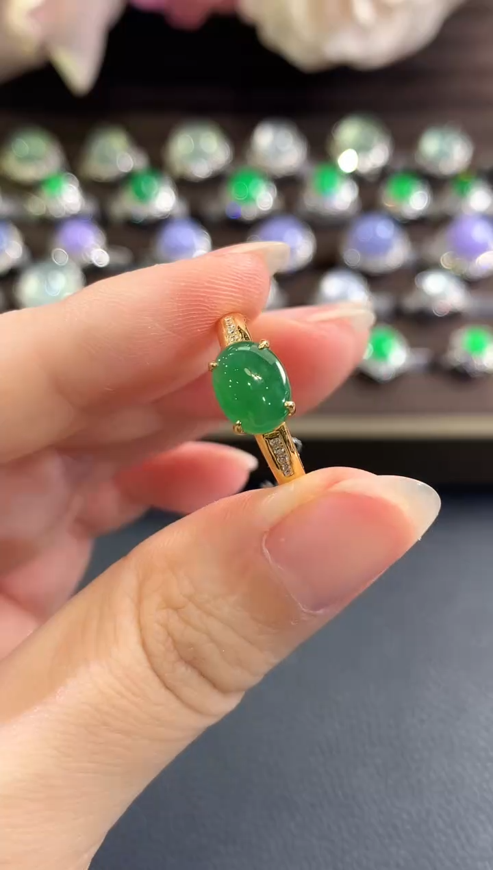 18K金镶嵌戒指翡翠b27  