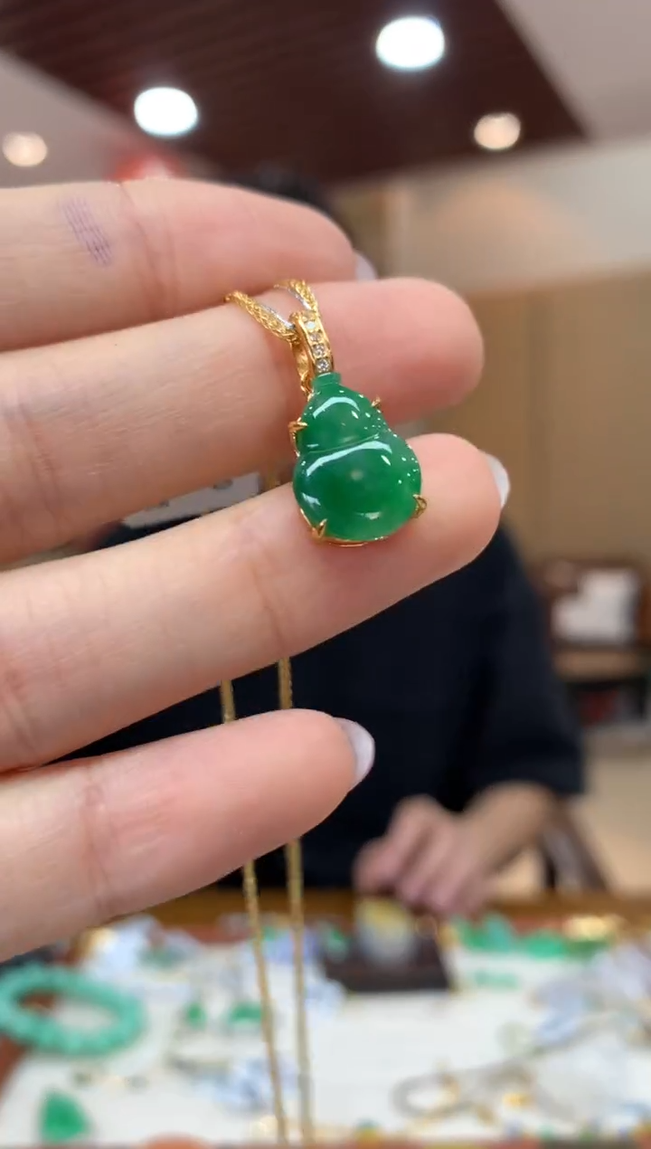 吊坠(不含链)未镶嵌翡翠葫芦