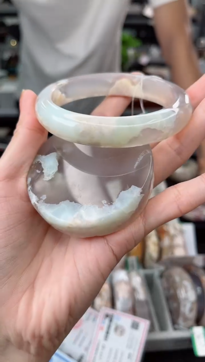 【闪购商品】石英质玉手镯未镶嵌63圈口（赠品镯心）3356464