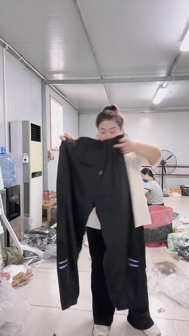 仓库单件商品，听讲解体重