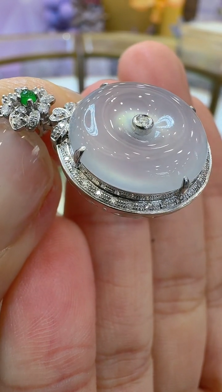 翡翠18K金镶嵌吊坠(不含链)多样性发货拍一发一