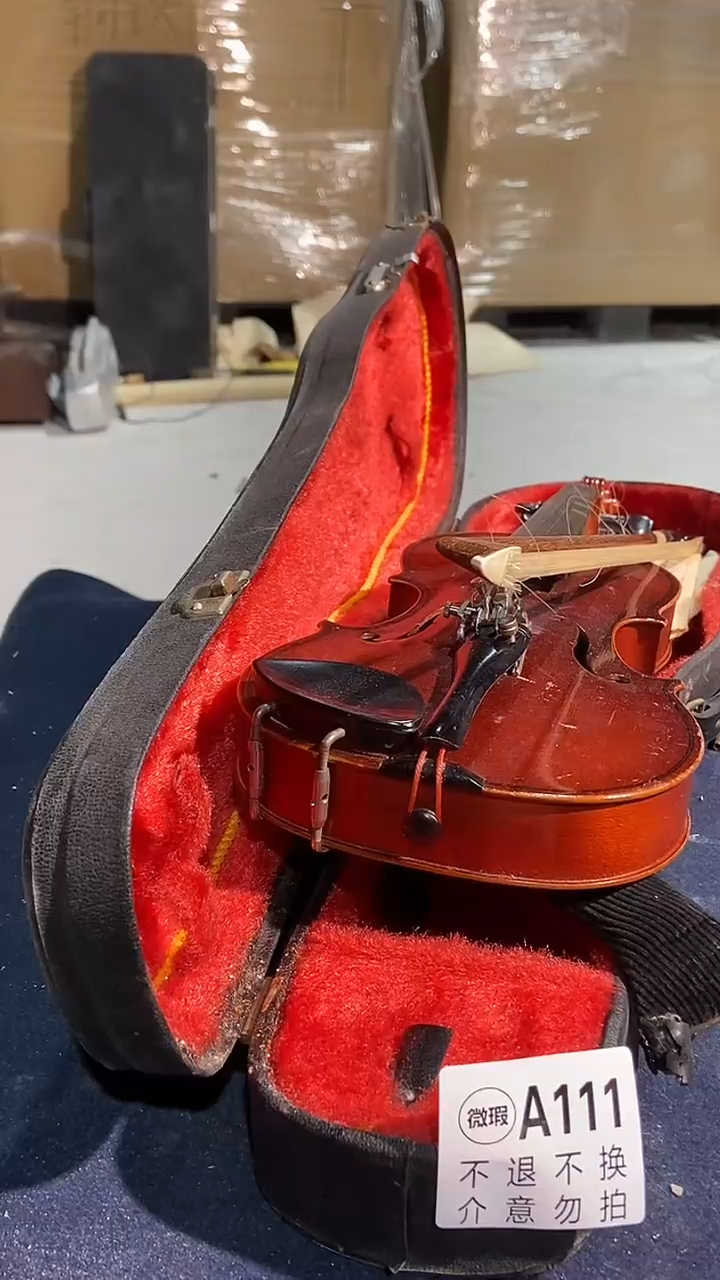 111中古艺术工艺品