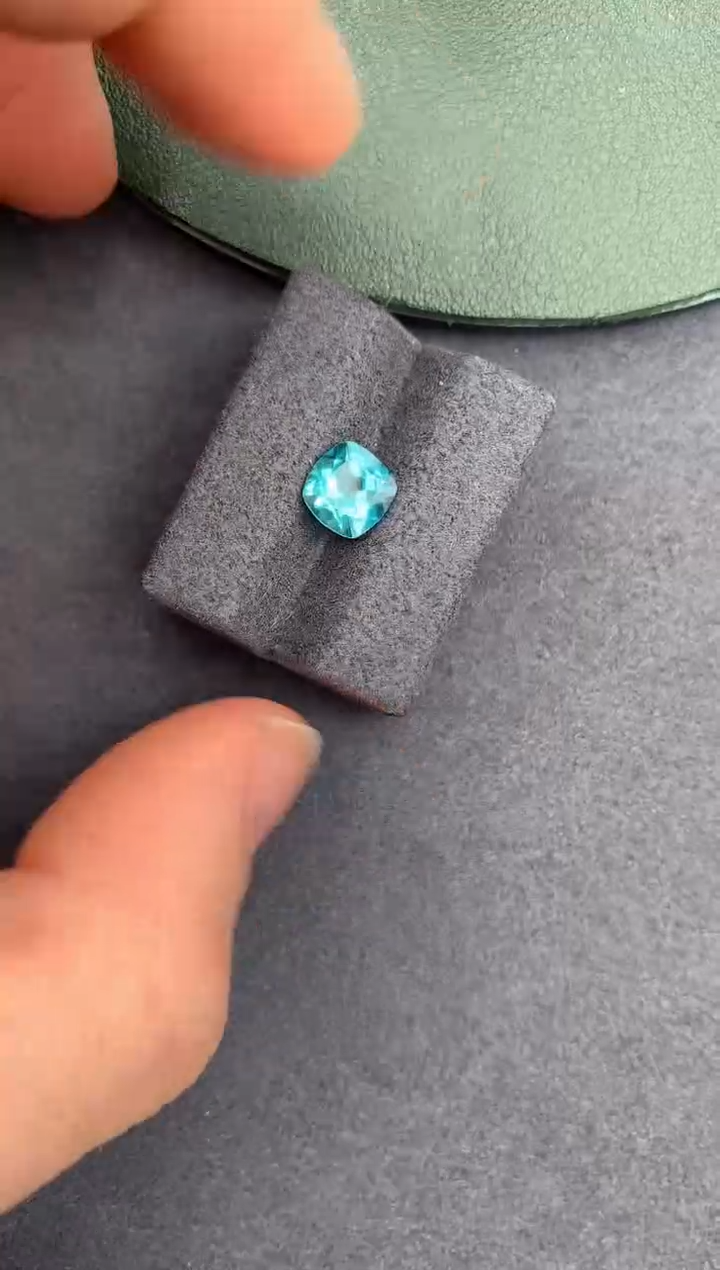 【闪购商品】磷灰石裸石未镶嵌1.3ct磷灰石