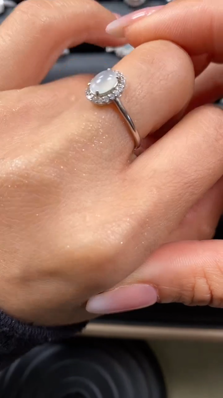 【闪购商品】翡翠戒指银S925镶嵌6666