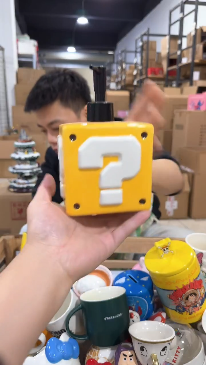 瓷片问号按压瓶 