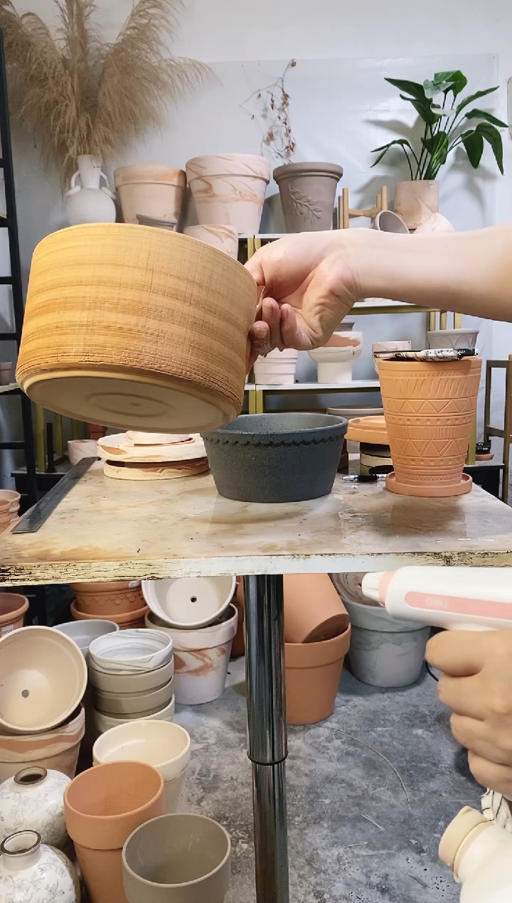 19*12红陶直筒布纹 1盆无托