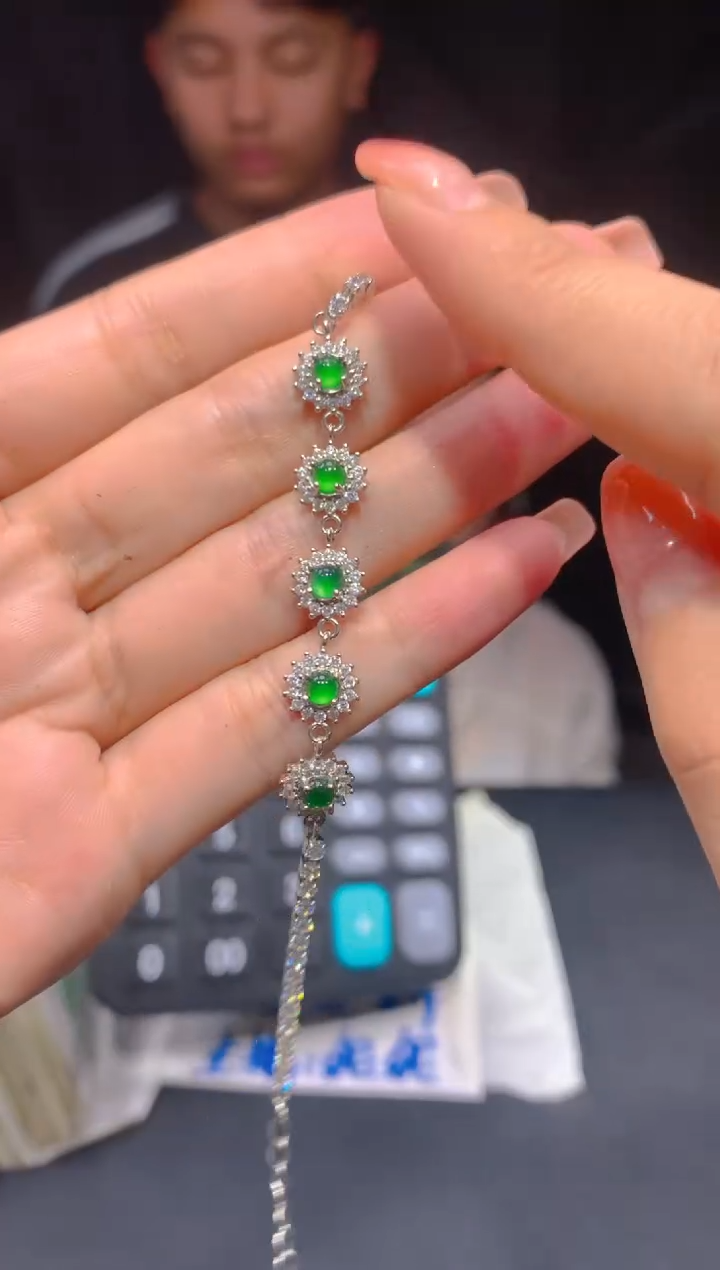 【闪购商品】定制翡翠未镶嵌22多样性发货（发其一）