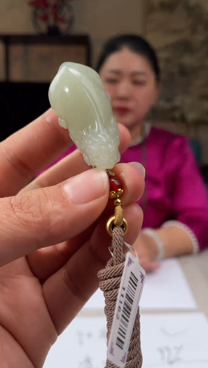 【闪购商品】定制和田玉多样性发货拍一发一22159