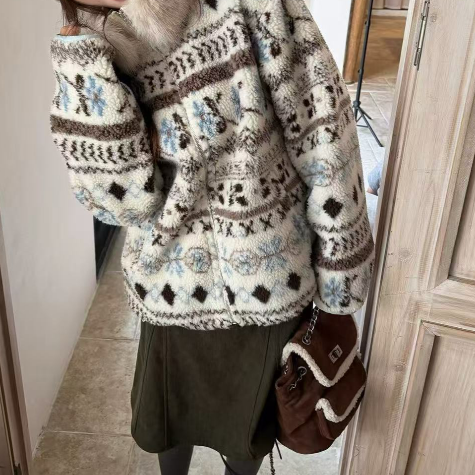 小慧 【费尔岛来信】复古提花撞色可拆卸毛领外套KG93