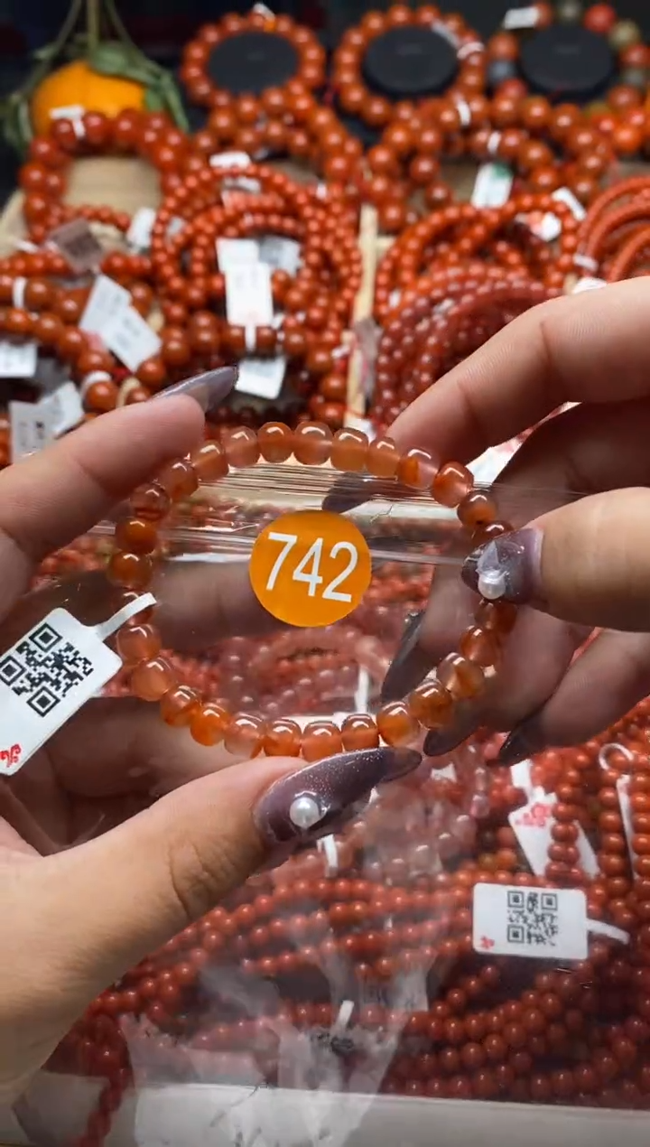 【闪购商品】南红玛瑙珠宝奇石未镶嵌742-7+