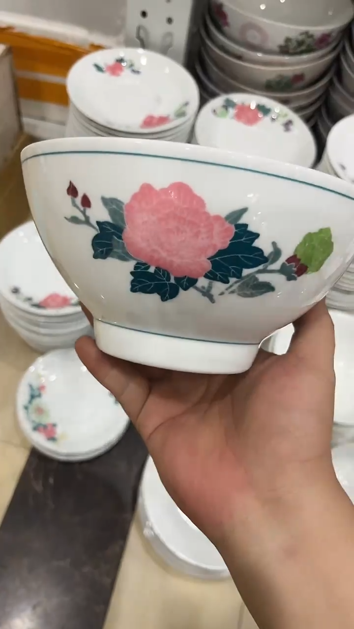 17.5厘米湖南醴陵釉下五彩陶瓷