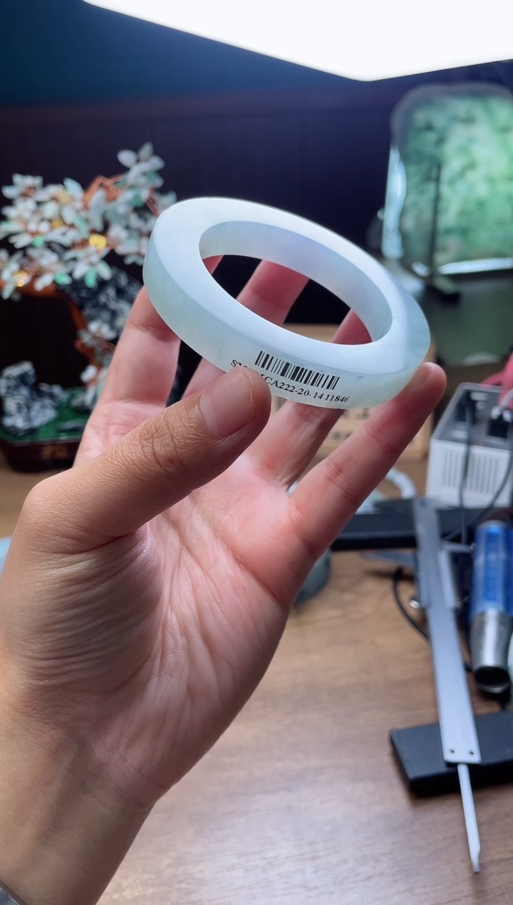 【闪购商品】定制翡翠手镯未镶嵌定制