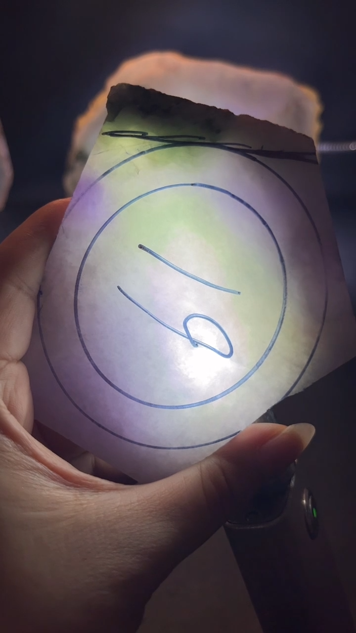 未镶嵌翡翠定制翡翠绍**著翡翠