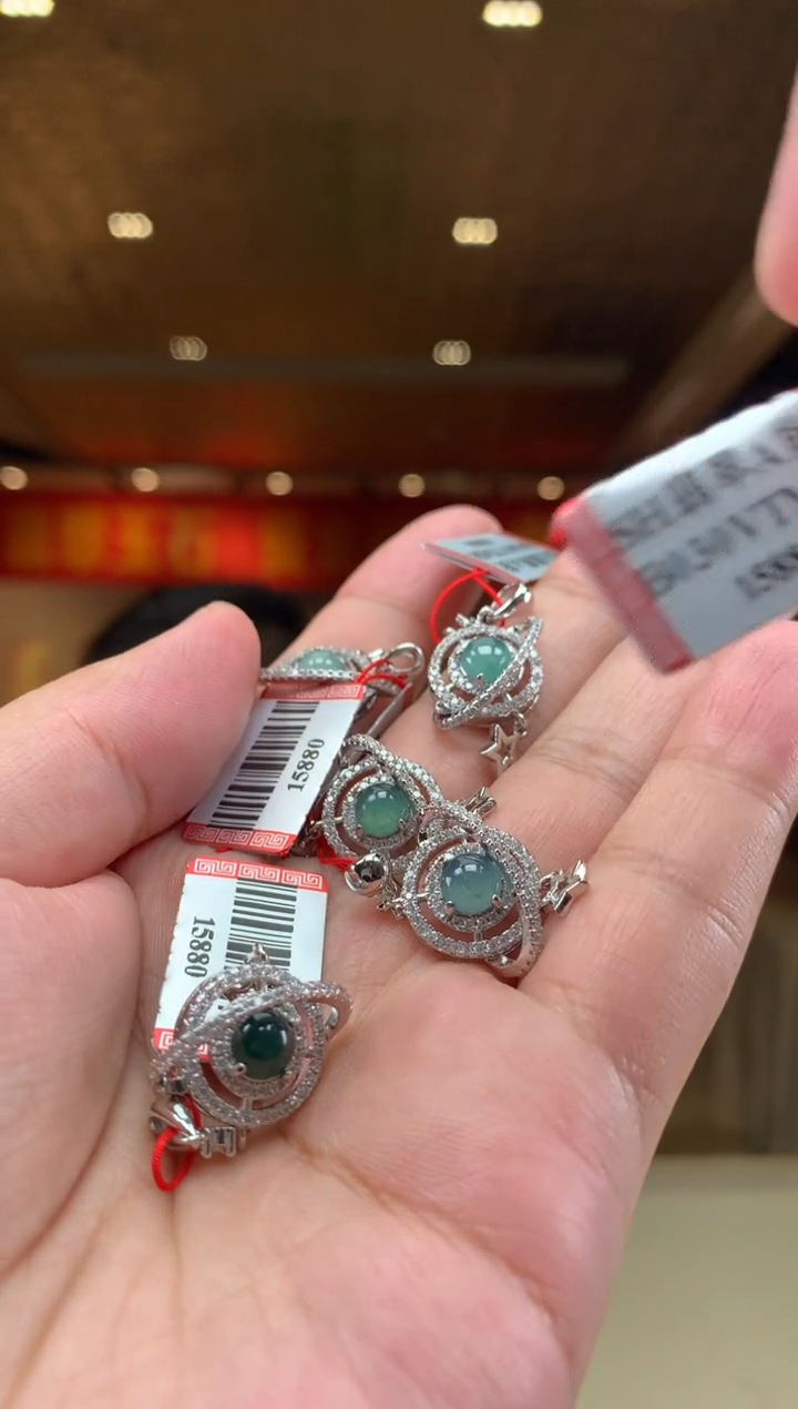 【闪购商品】翡翠颈饰未镶嵌多样性发货（只发一件) *d9