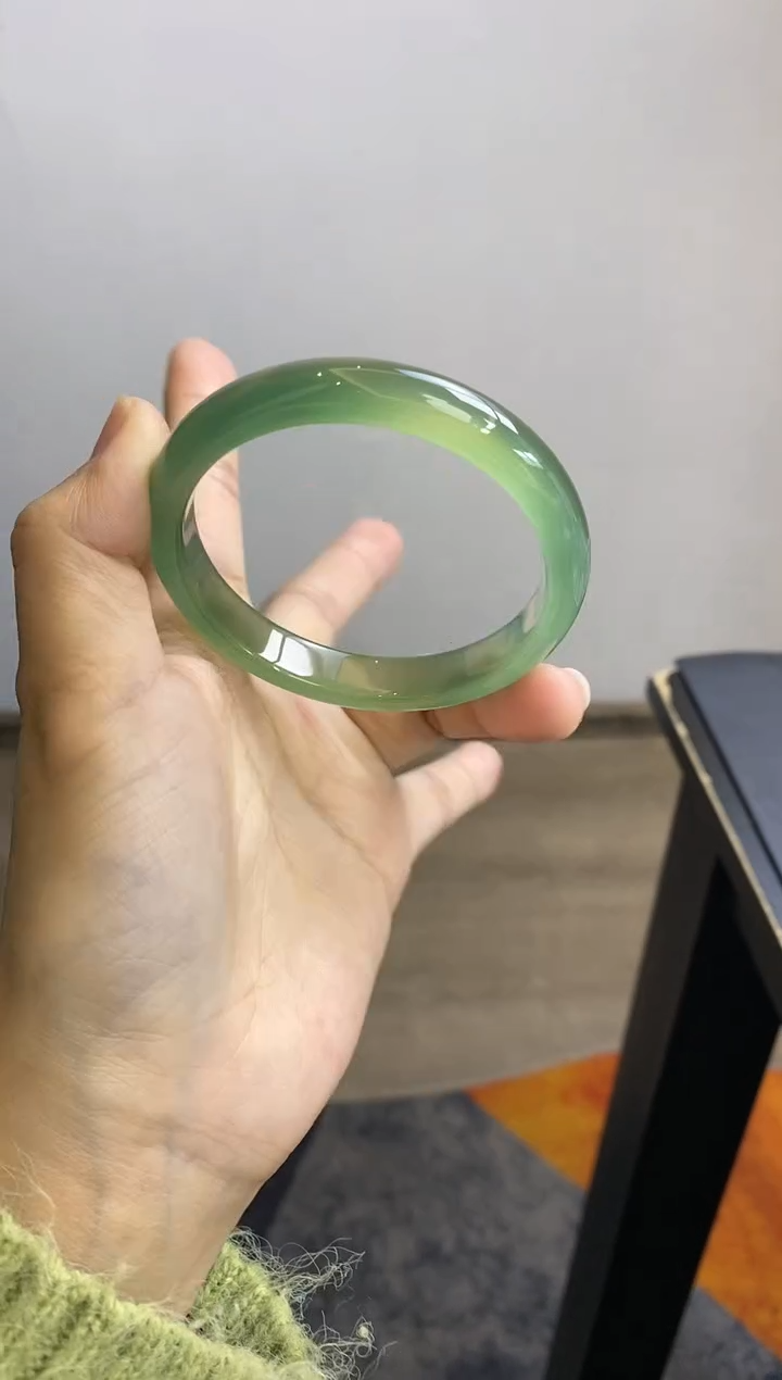 【闪购商品】玛瑙/玉髓手镯未镶嵌930