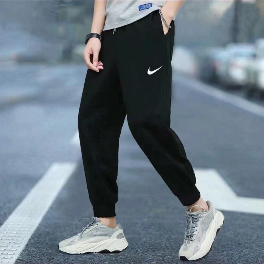 Nike/耐克男裤透气舒适运动休闲训练健身跑步薄款束脚长裤 CZ6380