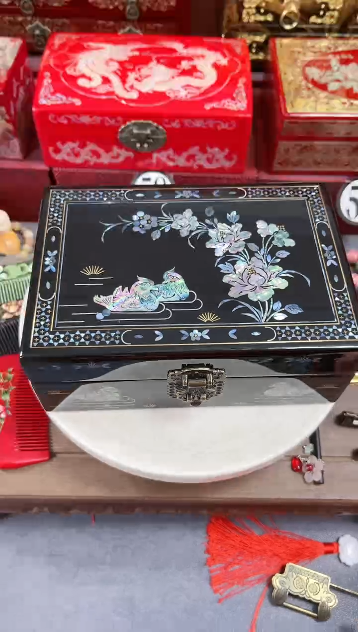 【闪购商品】21厘米双层千层漆满面螺钿黑底鸳鸯戏水