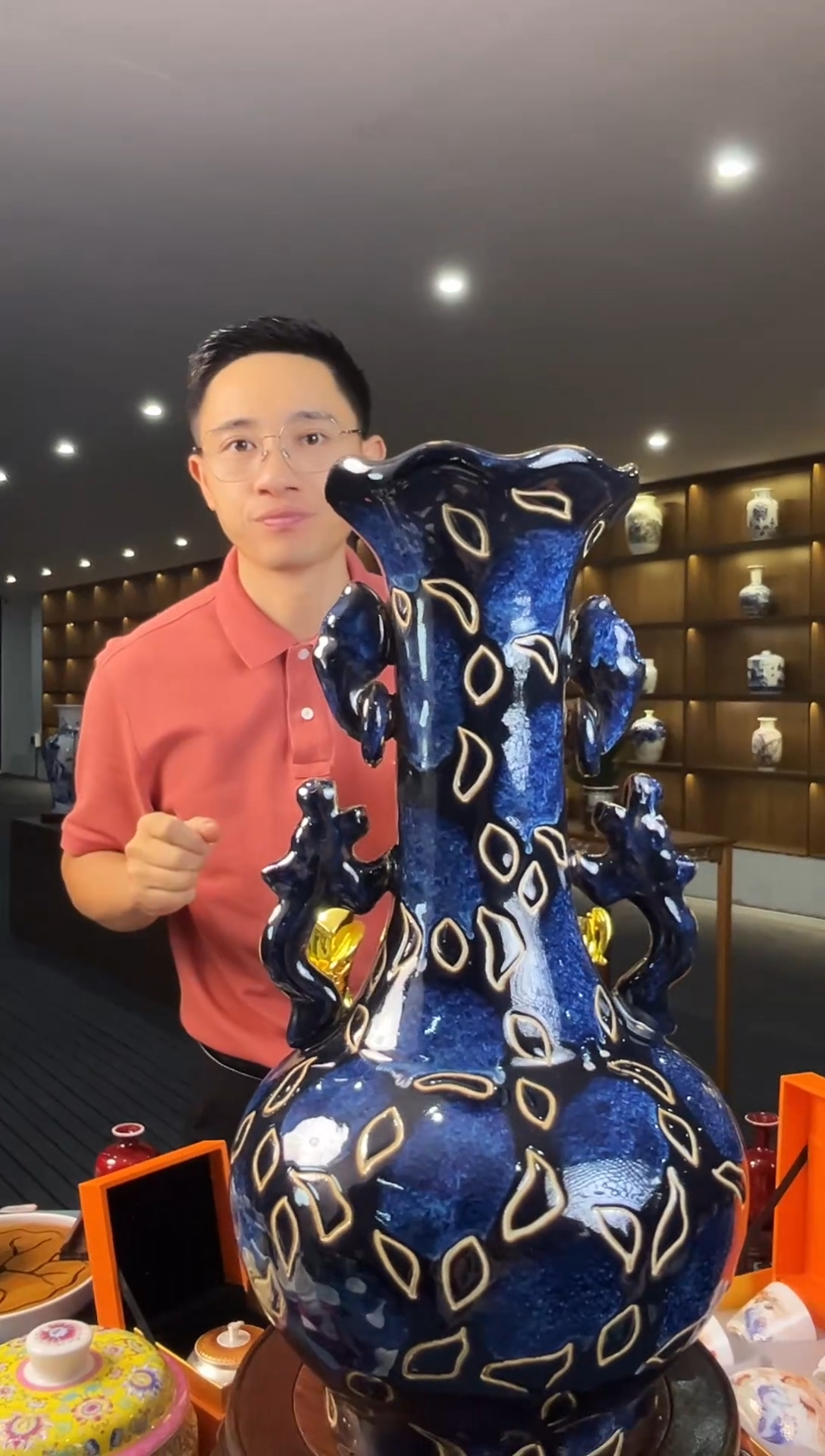 摆件景德镇陶瓷四耳窑变赏瓶