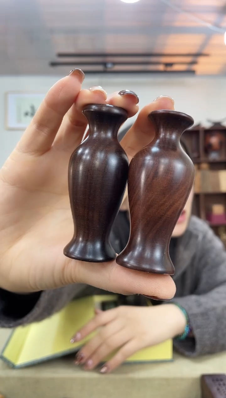 乌木类782大红酸枝花瓶（一对装）