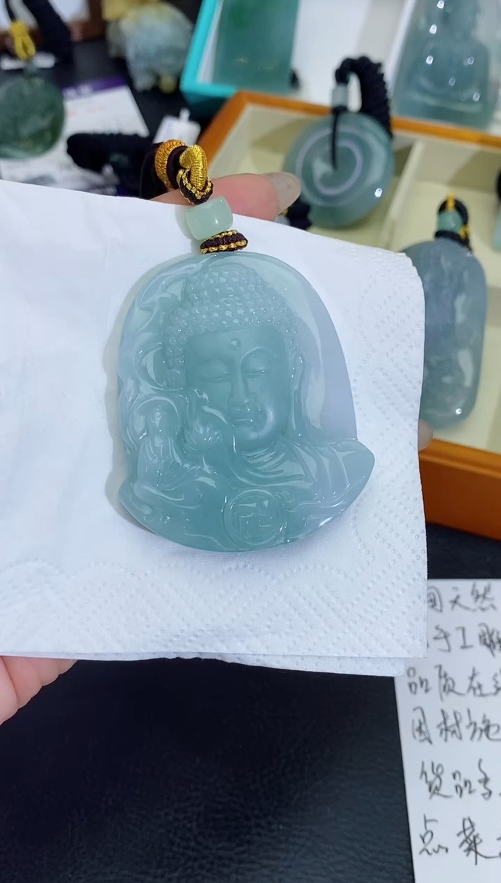 颈饰未镶嵌翡翠缅甸天然翡翠