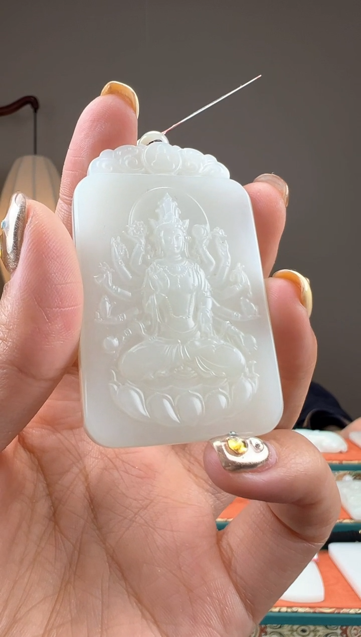 【闪购商品】和田玉颈饰未镶嵌1