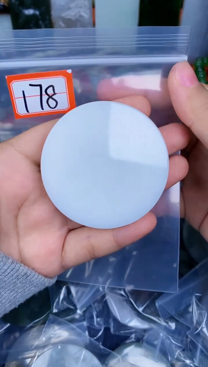 颈饰未镶嵌和田玉和田玉