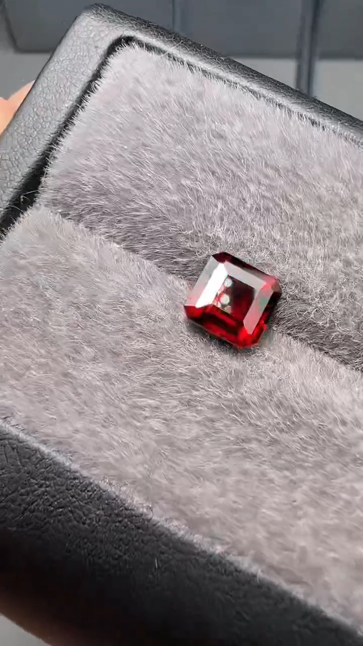 【闪购商品】石榴石裸石未镶嵌2ct-A813-1p