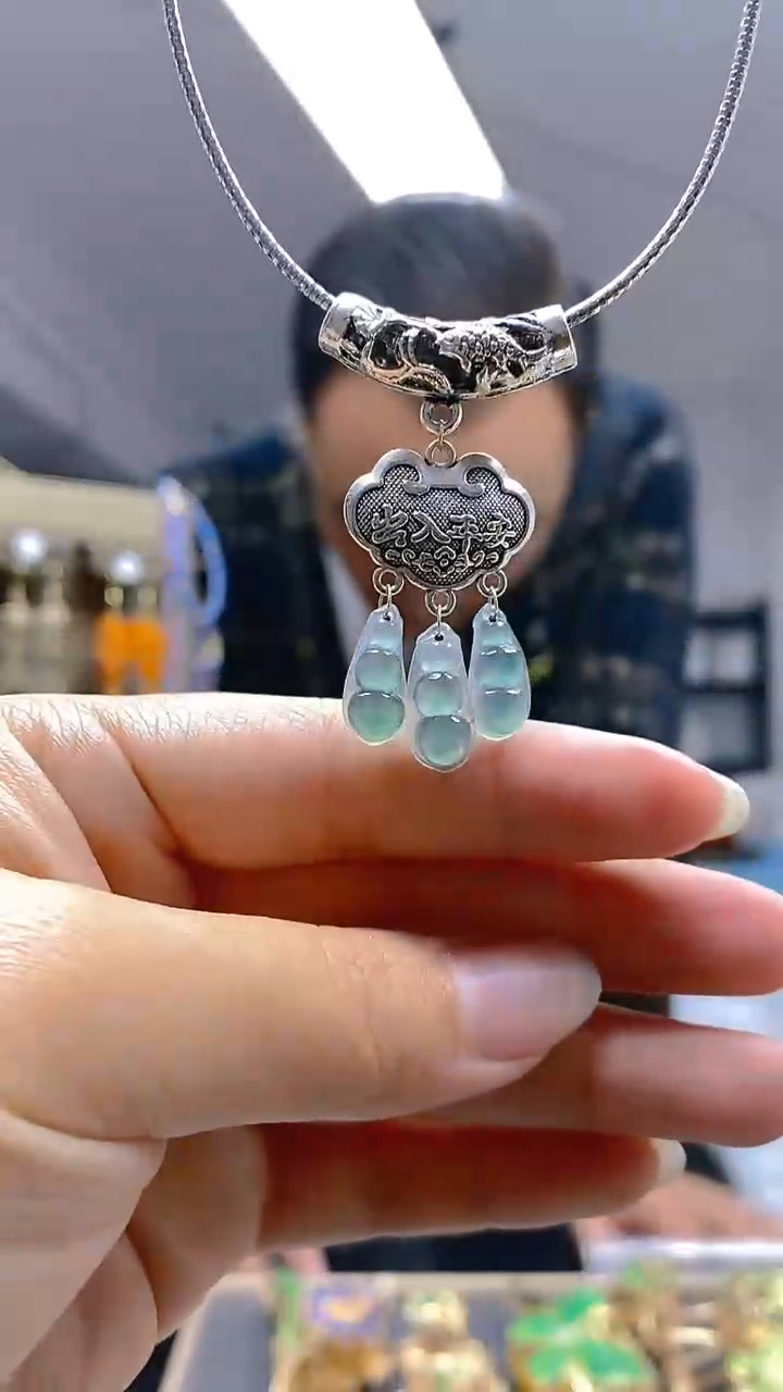 【闪购商品】翡翠耳饰银S925镶嵌0221翡翠锁骨链