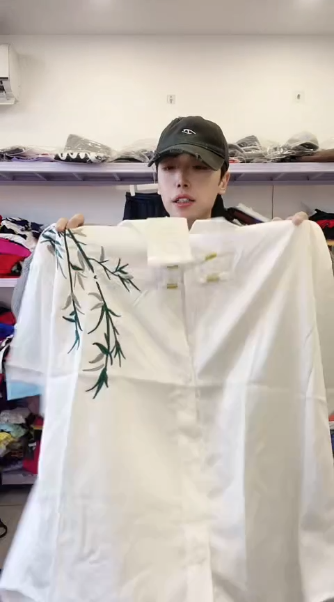 闪电购精品女装83L