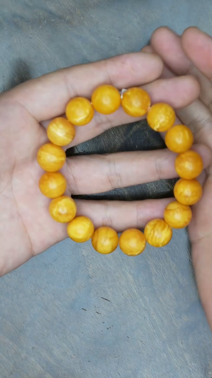 【闪购商品】琥珀裸石未镶嵌老花蜡橘皮手串多样性发其一
