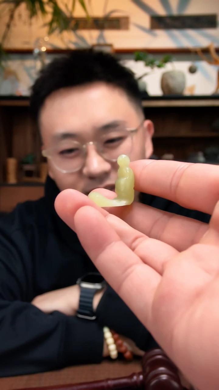 未镶嵌和田玉摆件黄口悟道摆件ZD