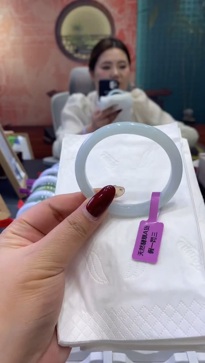 【闪购商品】翡翠手镯未镶嵌多人003973