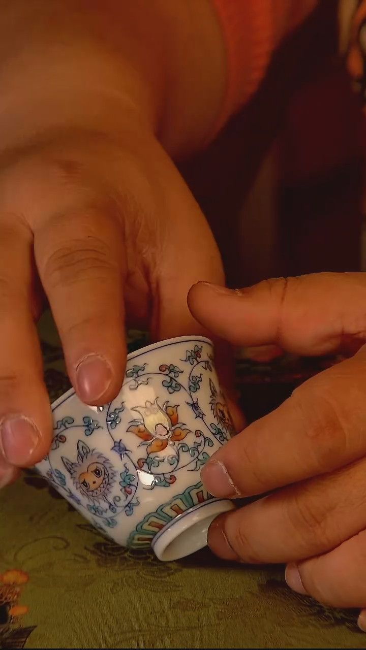 杯手工手绘杯杯很美丽