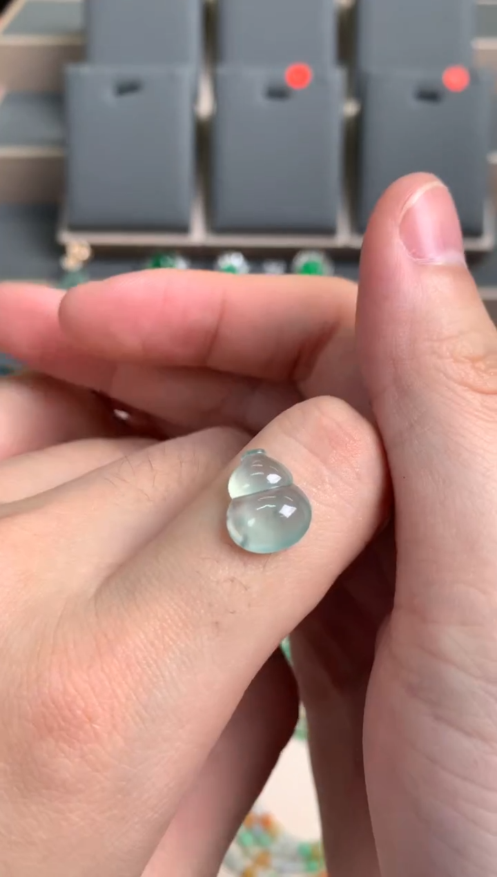 未镶嵌定制翡翠裸玉
