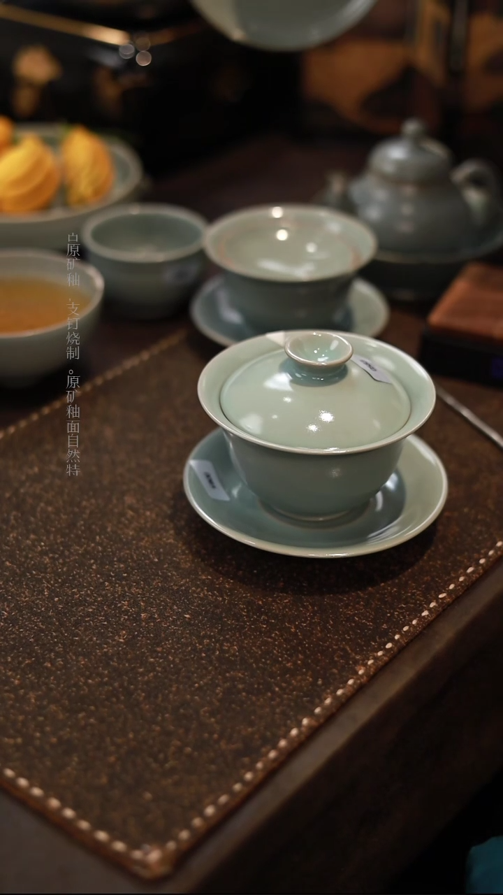 【闪购商品】杯0583一级品张公巷天青三才盖碗随单碟