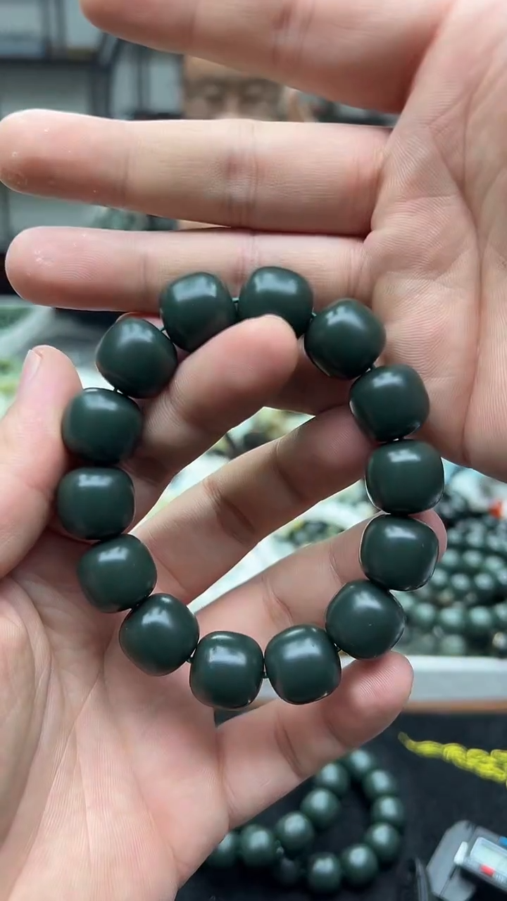 未镶嵌手串和田玉纯天然新疆沙枣青16蓝调