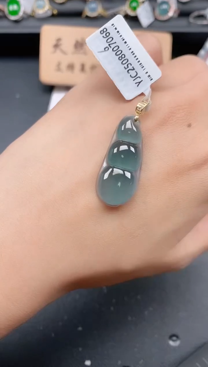 18K金镶嵌戒指翡翠1111