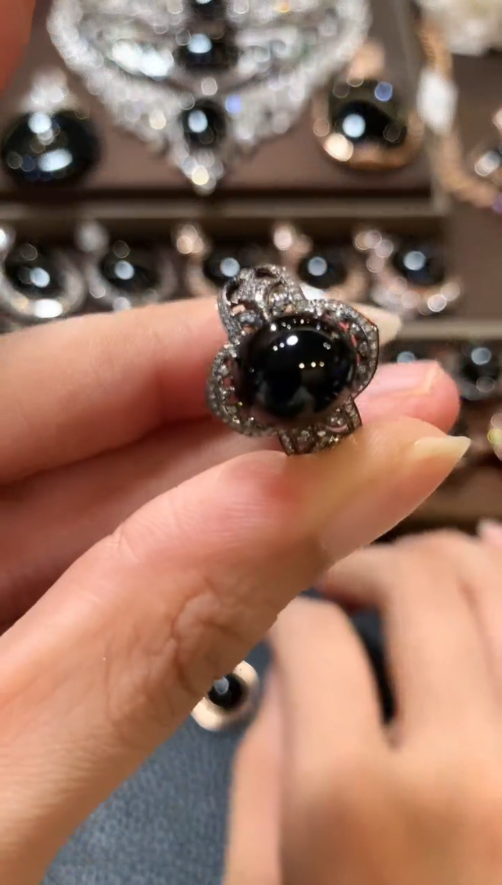 18K金镶嵌戒指翡翠m46  