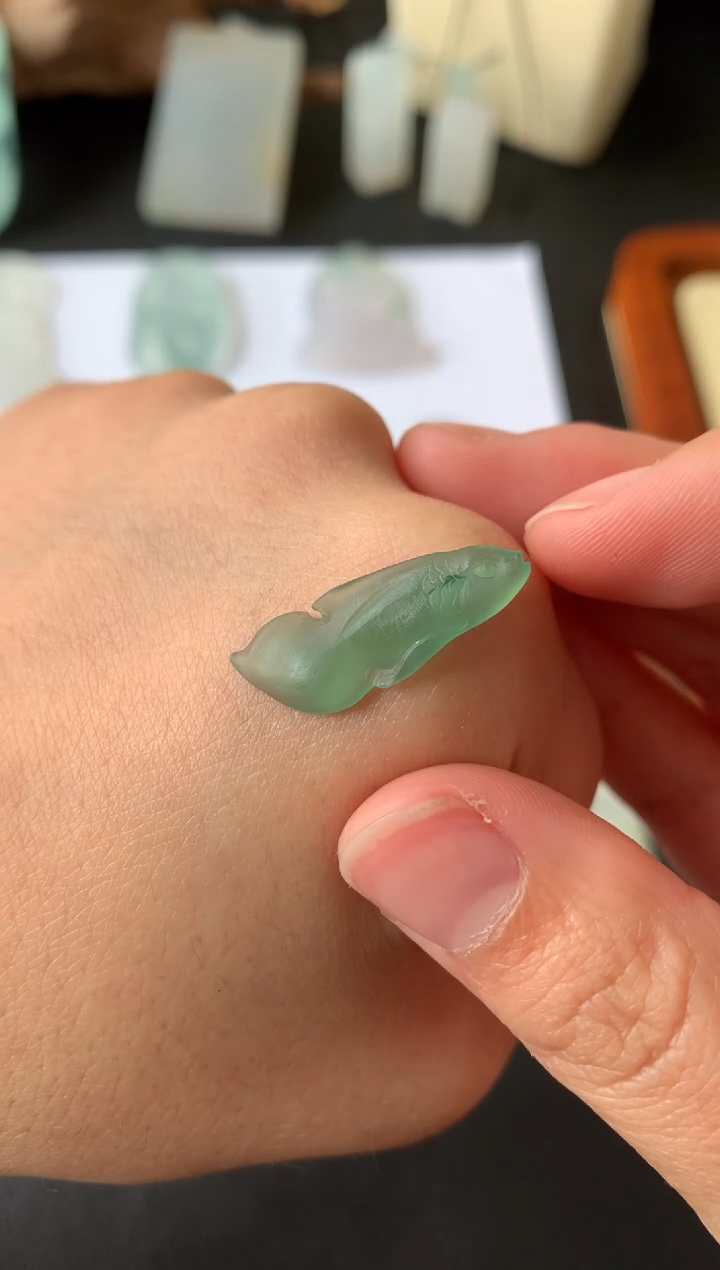 【闪购商品】定制翡翠未镶嵌翡翠
