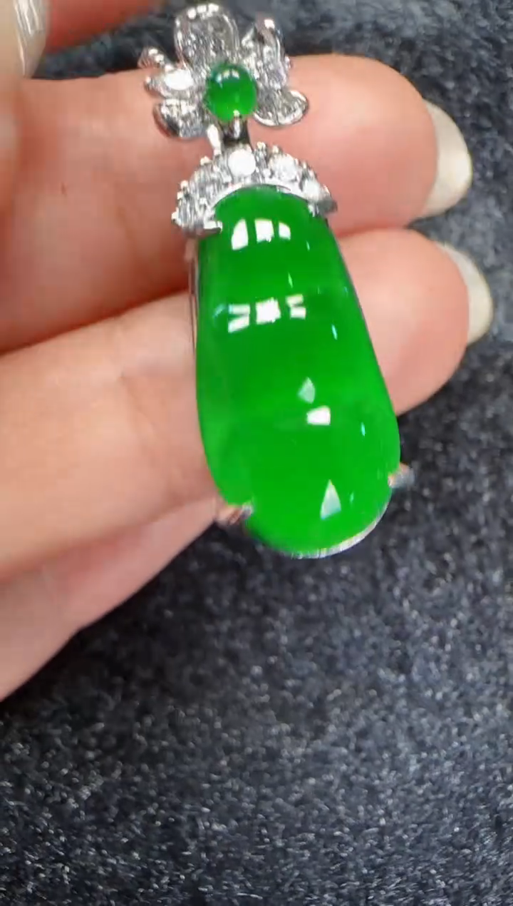 未镶嵌定制翡翠翡翠吊坠28