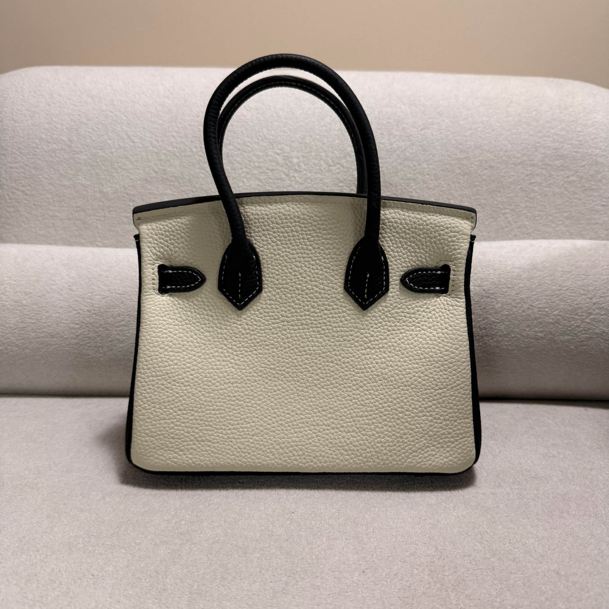 佑一【RAIN.CUN】XKY-3978-浅灰配黑轻奢时尚百搭气质女包