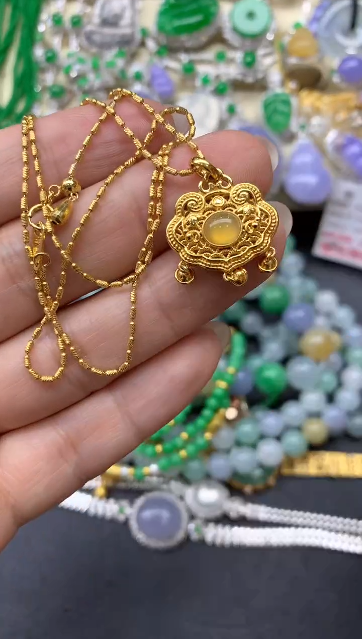 【闪购商品】翡翠颈饰18K金镶嵌603中国好珍宝