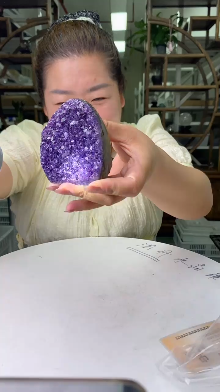 水晶珠宝半成品未镶嵌紫晶洞D277