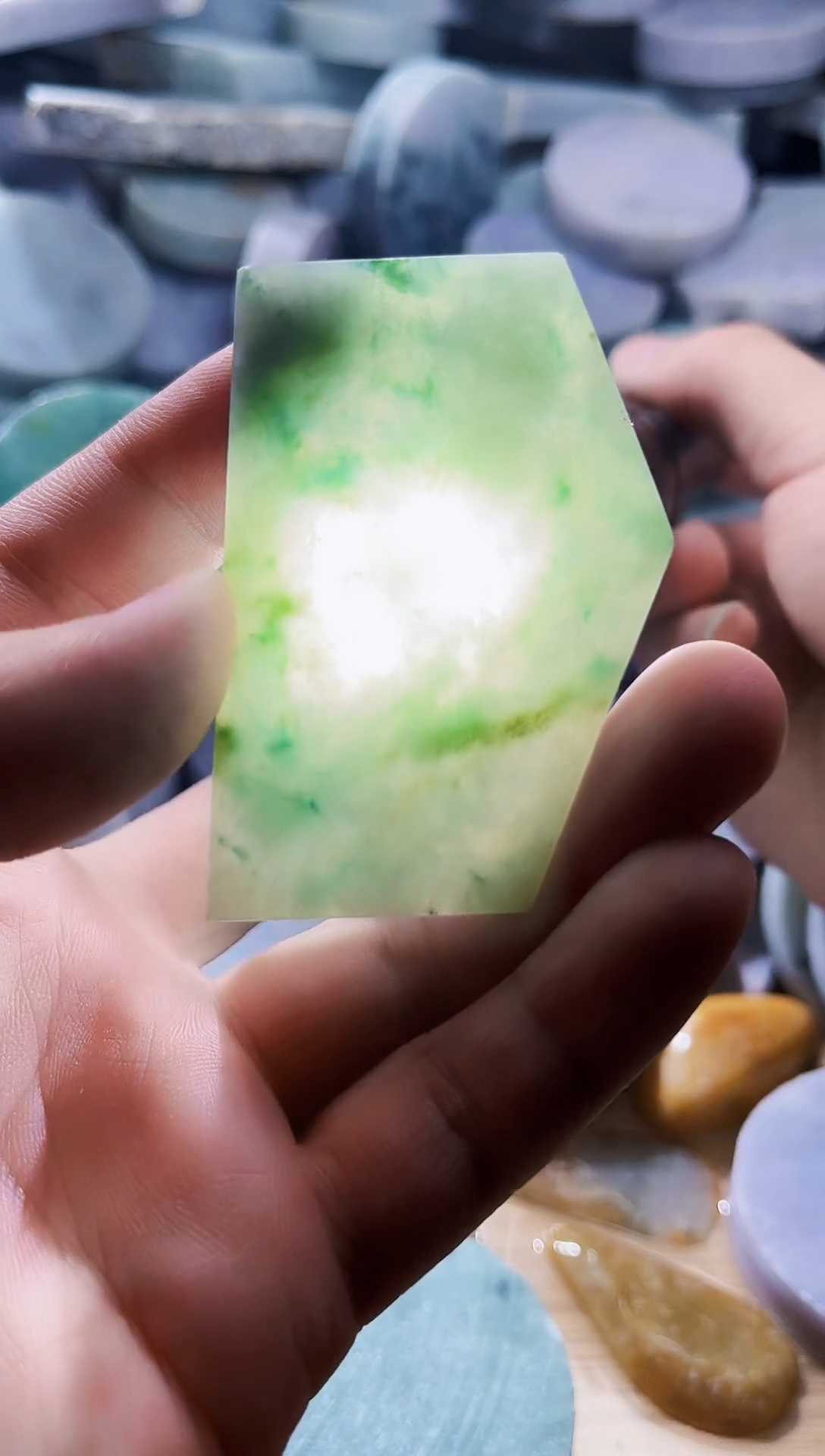 翡翠未镶嵌颈饰翡翠A货  郑   653