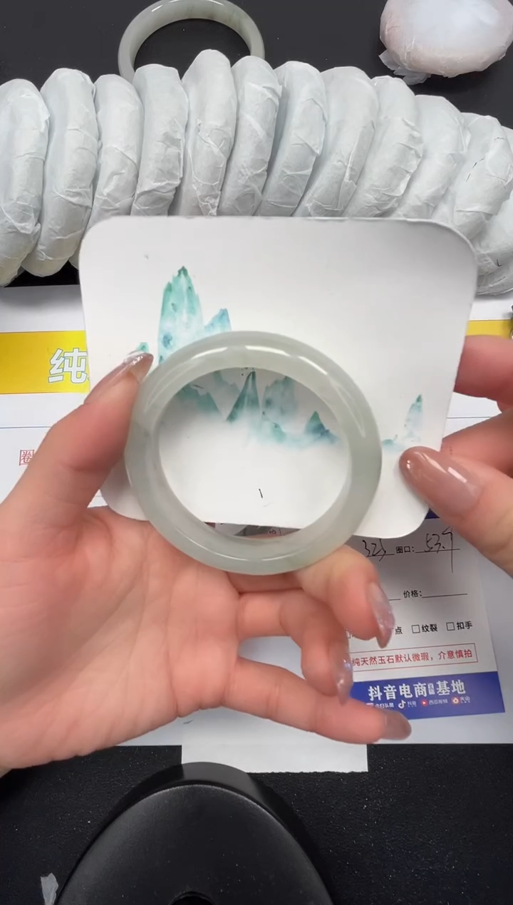 【闪购商品】石英质玉手镯未镶嵌325-53.9