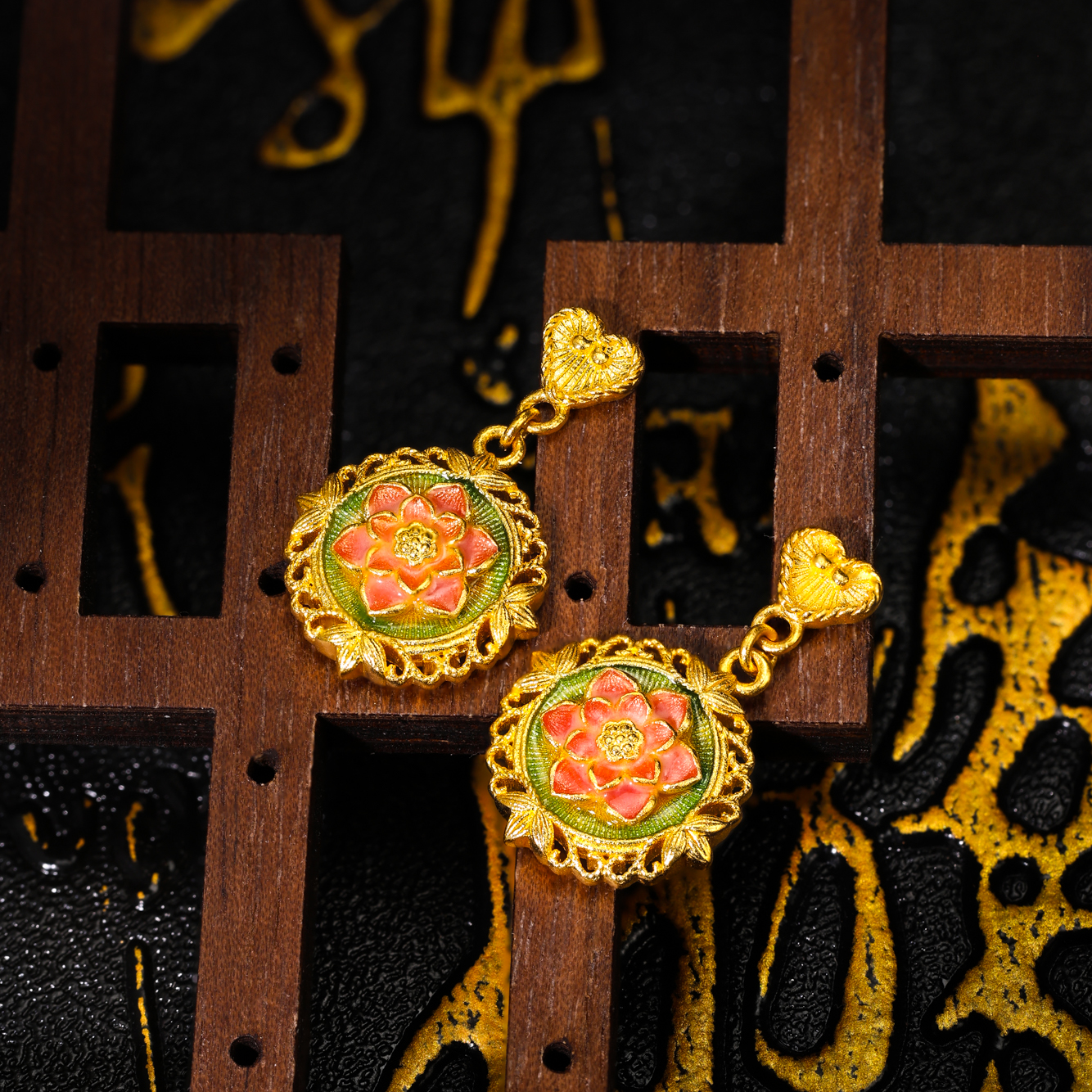 【萃华金店】莫奈花园丨传承古法金足金珐琅彩耳饰耳钉CHE0029