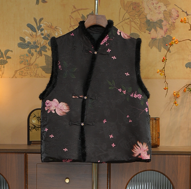 年年有余 新国风优雅加厚加棉马夹女 70067